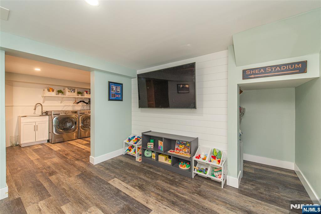 454 Conklintown Road