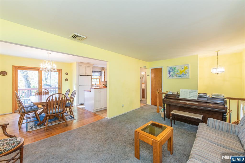 86 Kraft Place