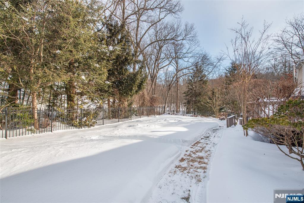 69 Buena Vista Drive