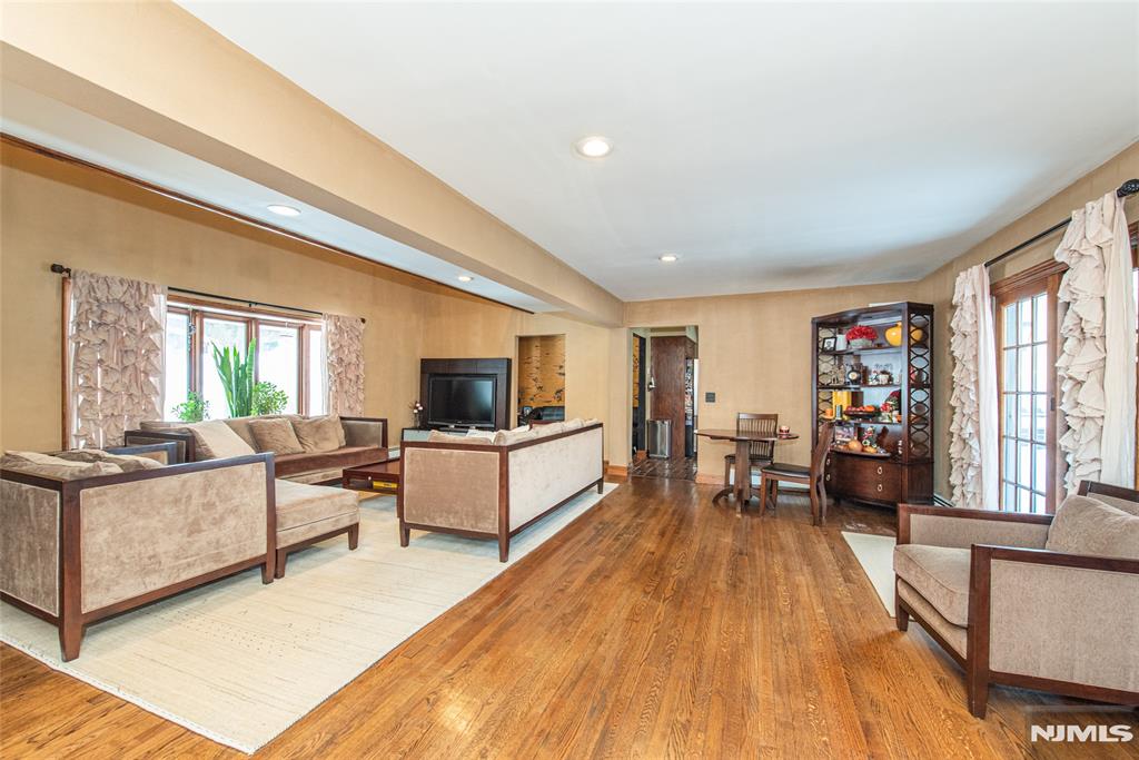 69 Buena Vista Drive