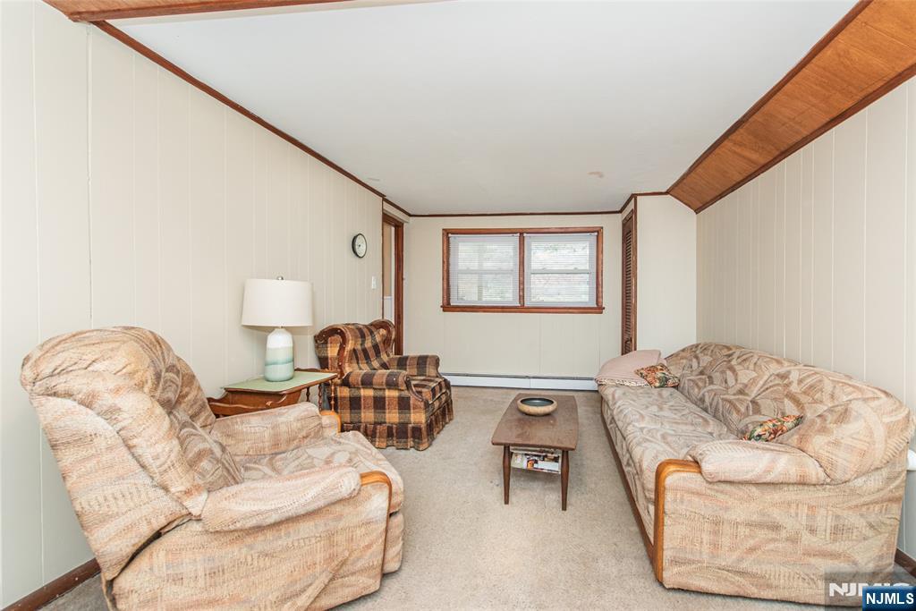 237 Skyline Lake Drive