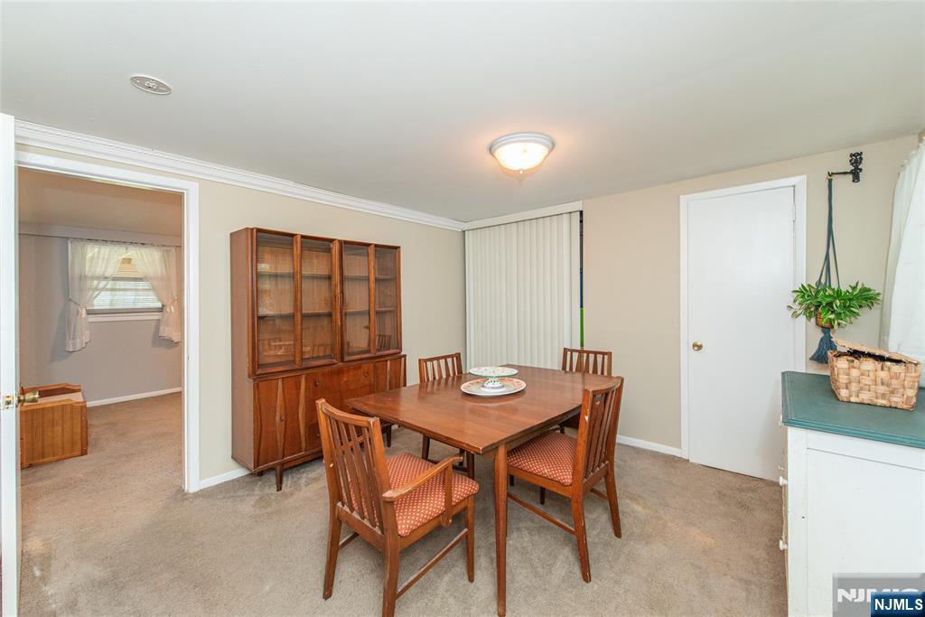 237 Skyline Lake Drive