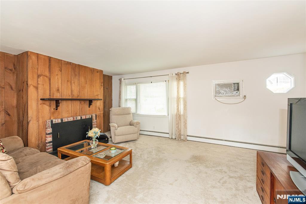 237 Skyline Lake Drive