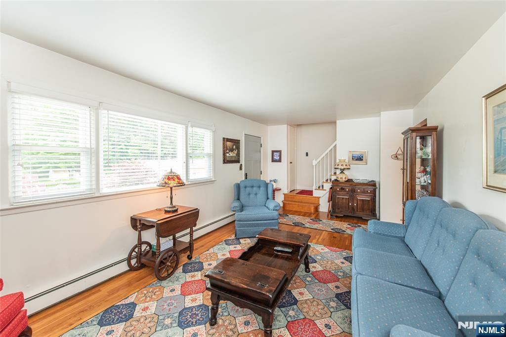 1 Aspen Road