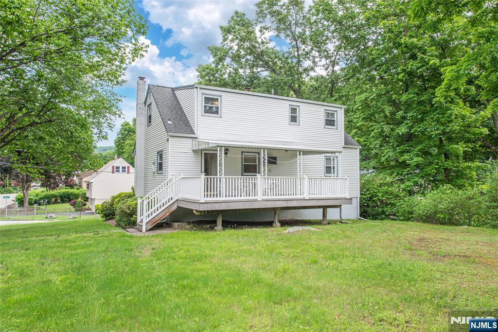 1 Aspen Road