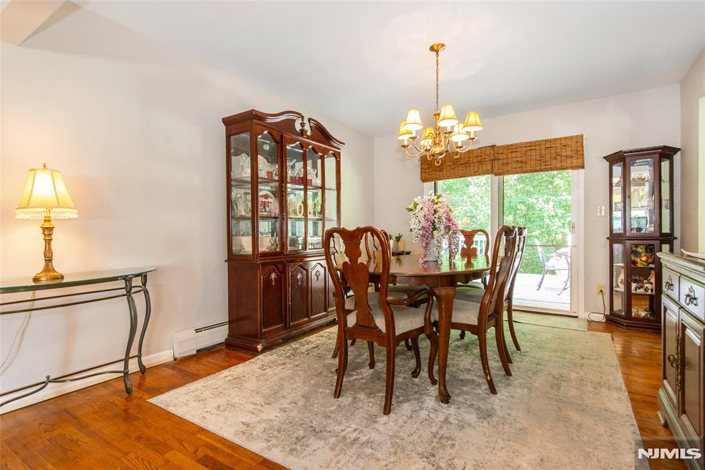 27 Dewey Drive