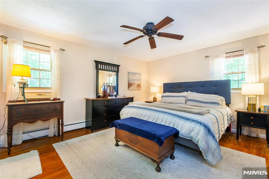27 Dewey Drive