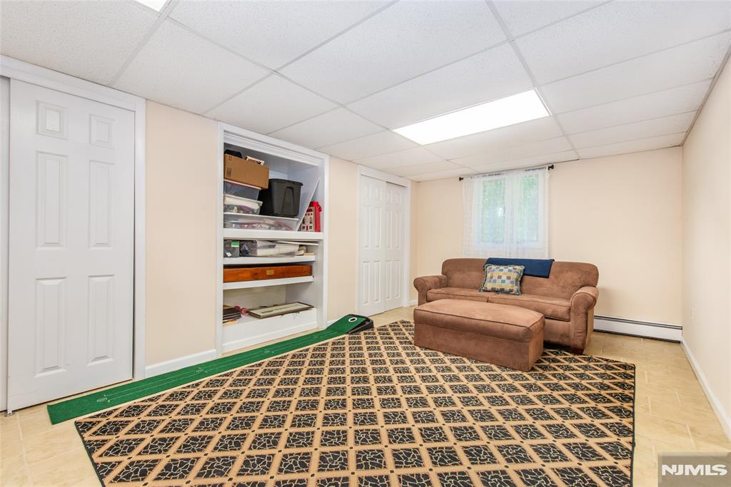 27 Dewey Drive