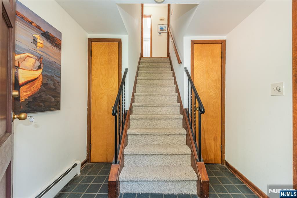 171 Skyline Lake Drive