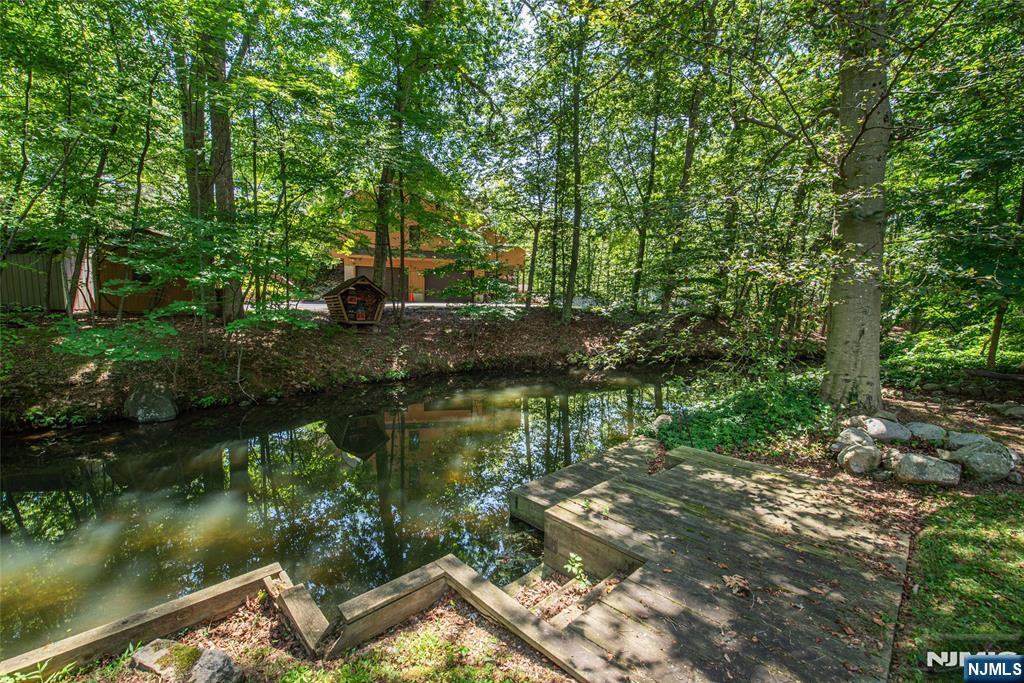 171 Skyline Lake Drive