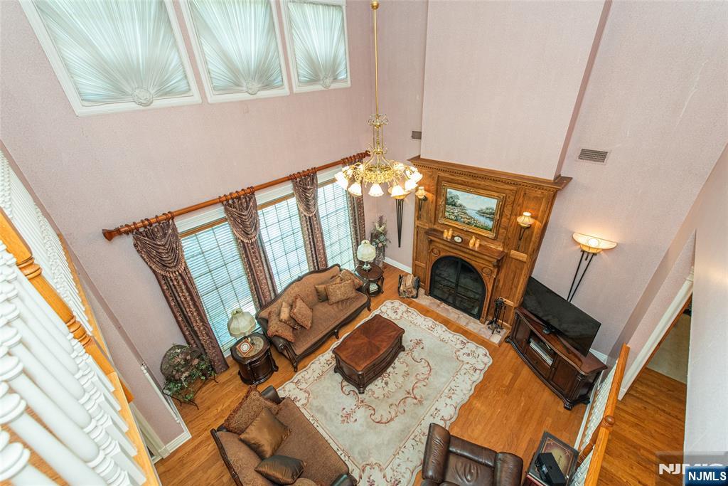 403 Stonetown Road
