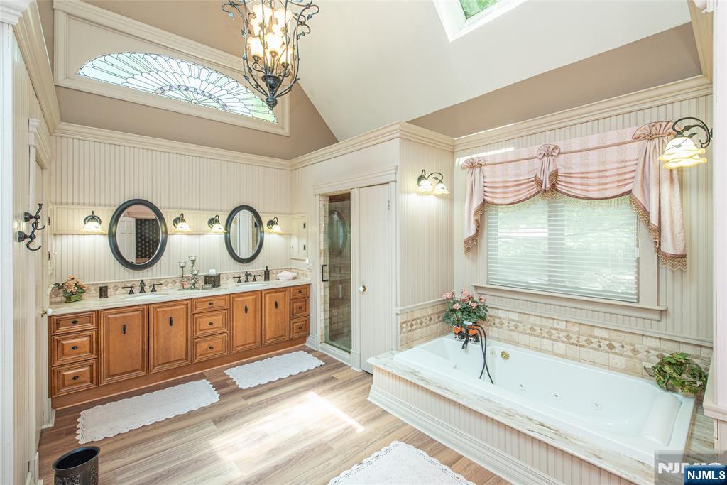 403 Stonetown Road