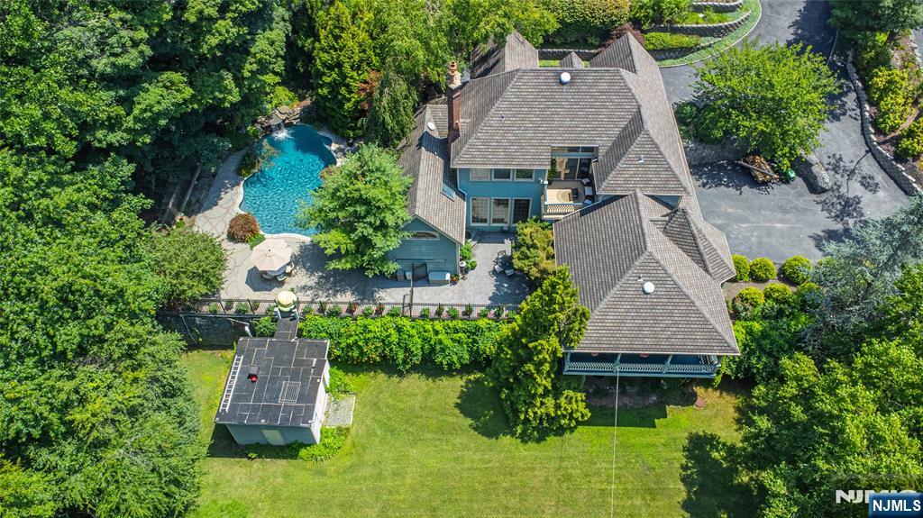 403 Stonetown Road