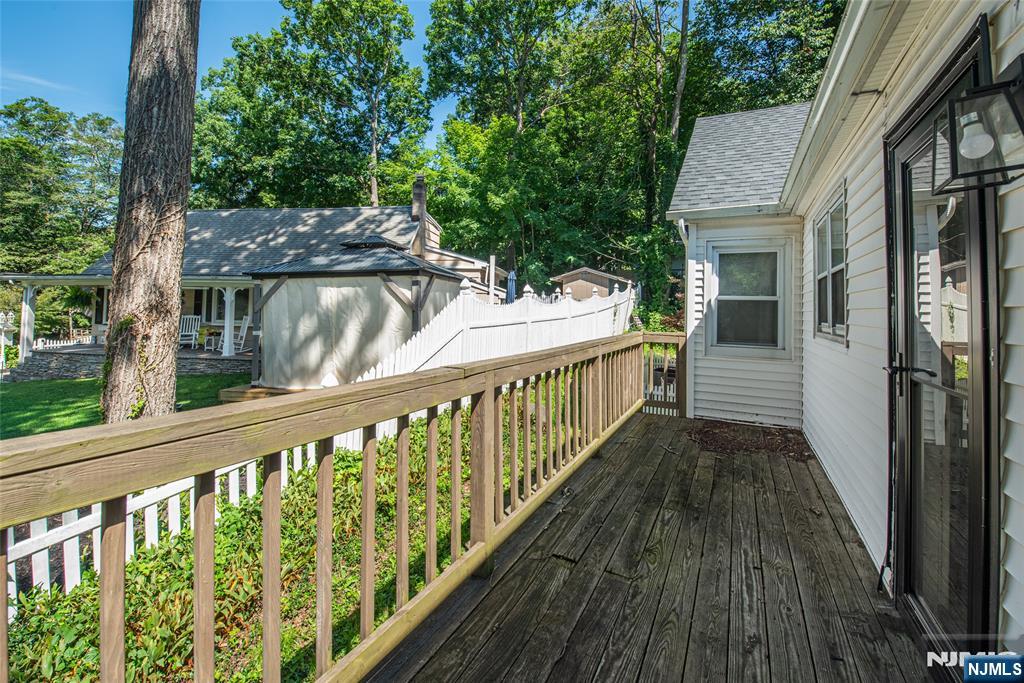 65 Kraft Place