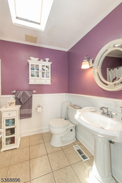 21 Rockridge Rd