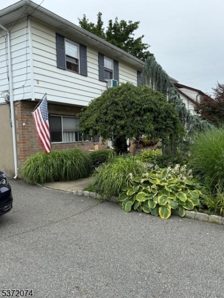 151 Greenwood Ave