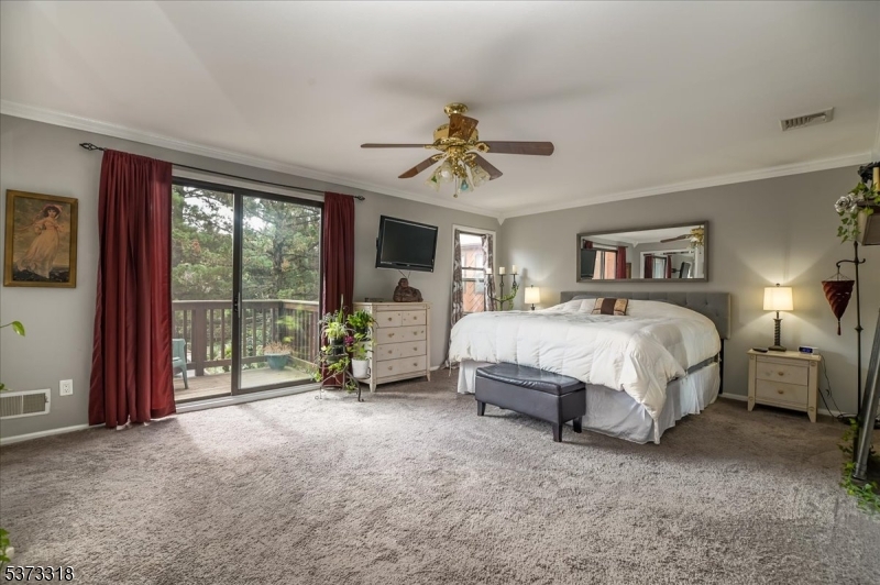 7F Brookside Hts F