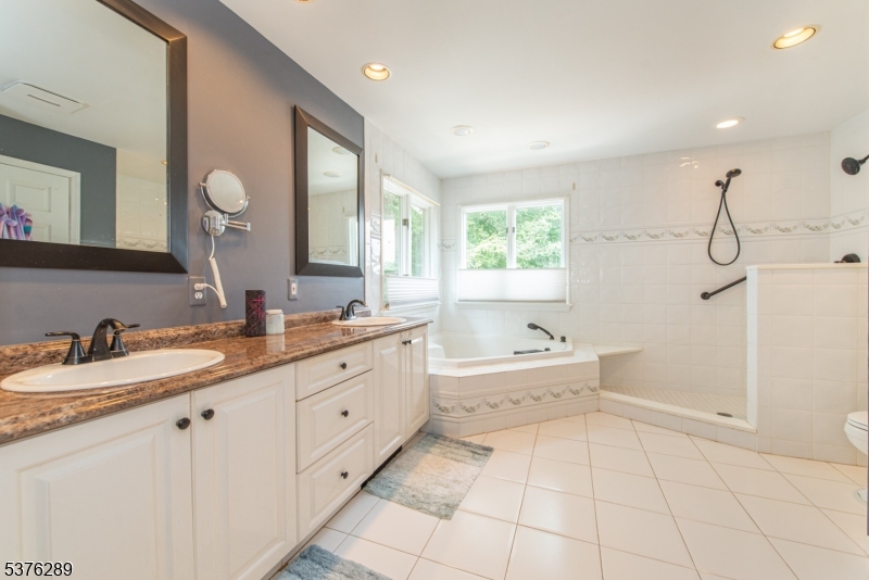 48 Birch Rd