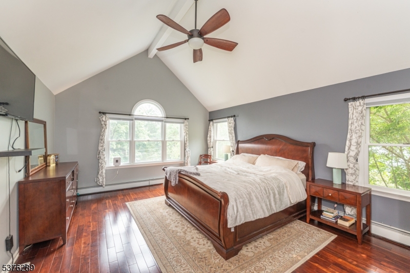 48 Birch Rd