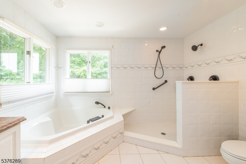 48 Birch Rd