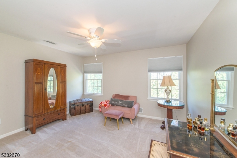 35 Ramapo Mountain Dr