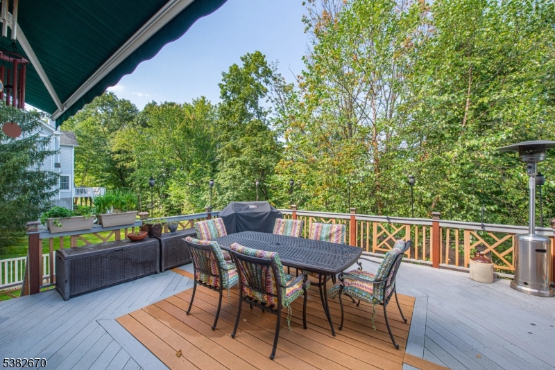 35 Ramapo Mountain Dr