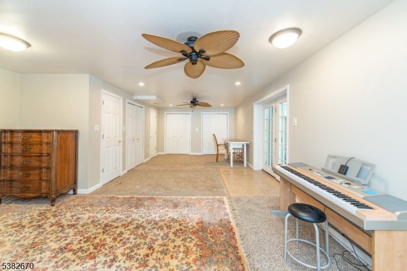 35 Ramapo Mountain Dr
