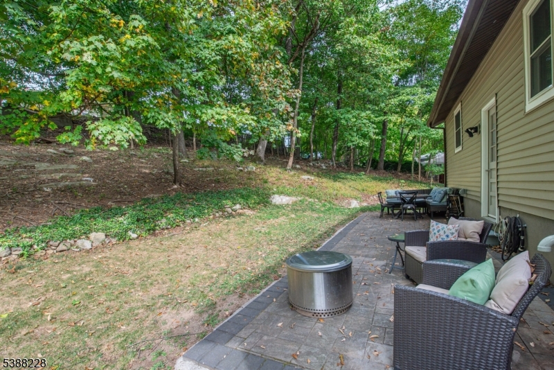 454 Conklintown Rd
