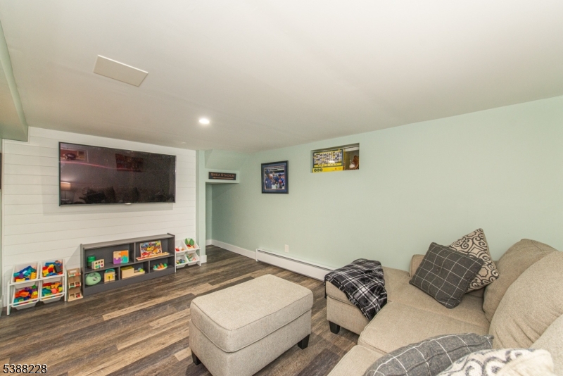 454 Conklintown Rd