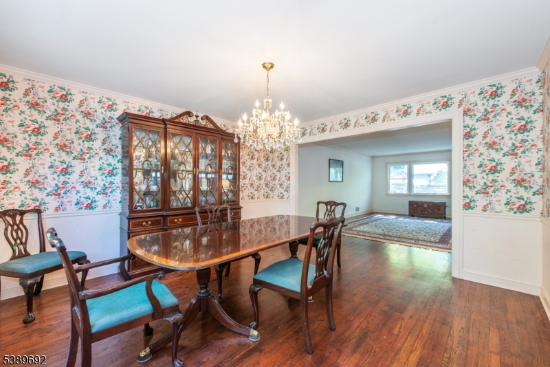 39 Lovell Dr