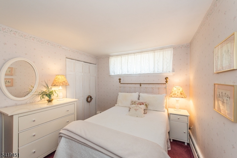 103 Cedar Rd