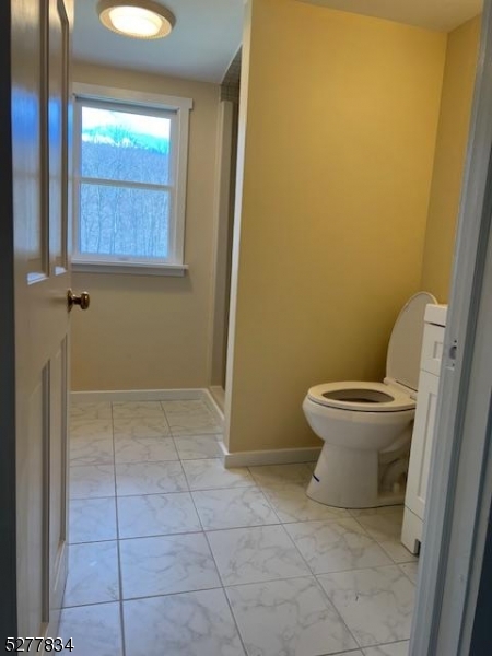 404 Stonetown Rd