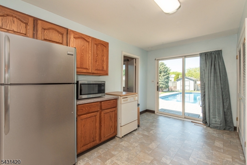47 Burnside Pl