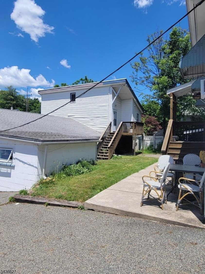 14 Haskell Ave A