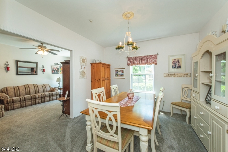 6104 Richmond Rd
