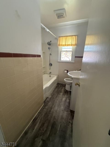 14 Haskell Ave A