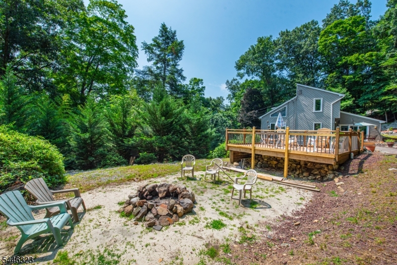 57 Magee Rd