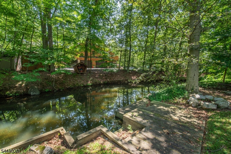 171 Skyline Lake Dr