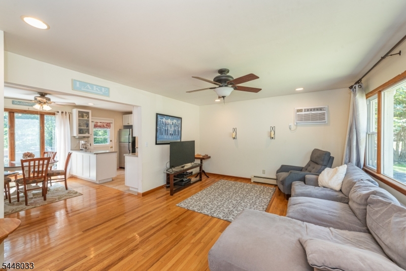 171 Skyline Lake Dr