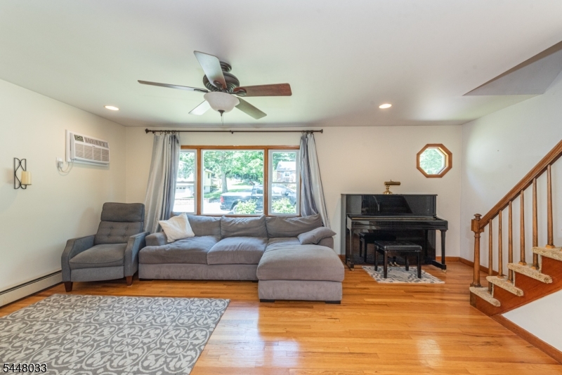 171 Skyline Lake Dr
