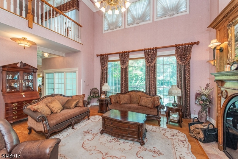403 Stonetown Rd