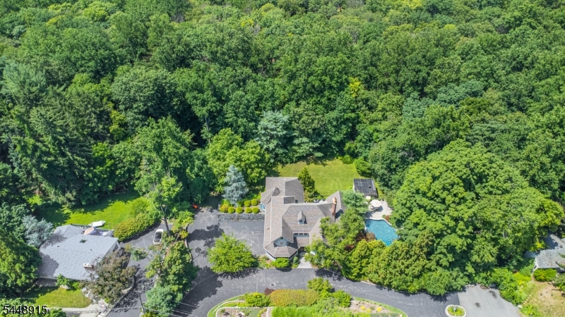 403 Stonetown Rd
