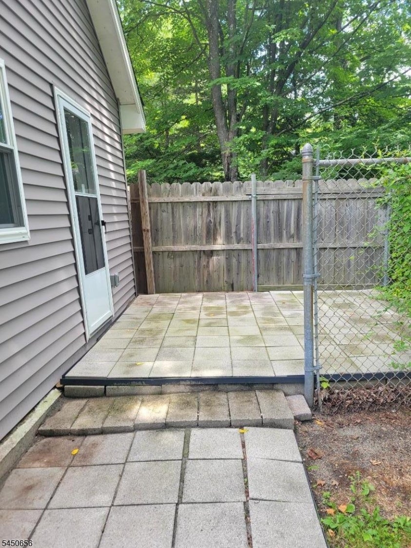 108 Magee Rd