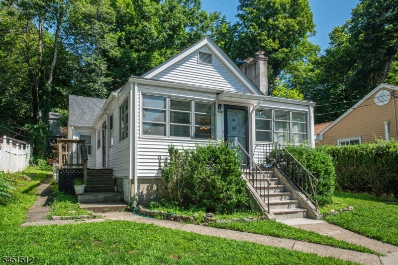 65 Kraft Pl