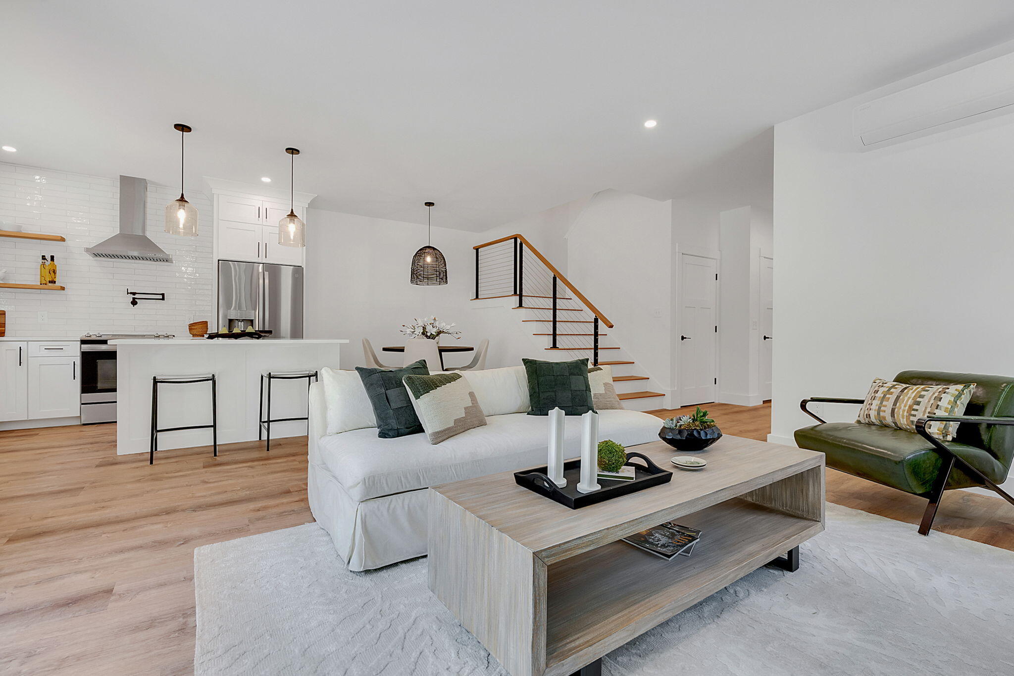 10 Timber Creek Drive, 2