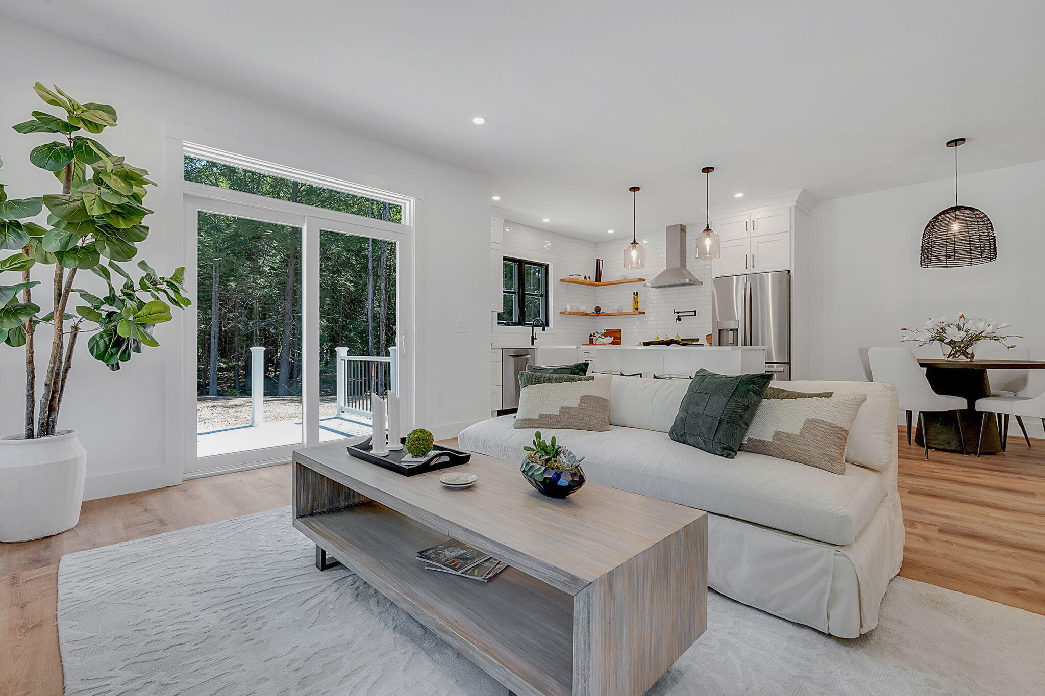 10 Timber Creek Drive, 2