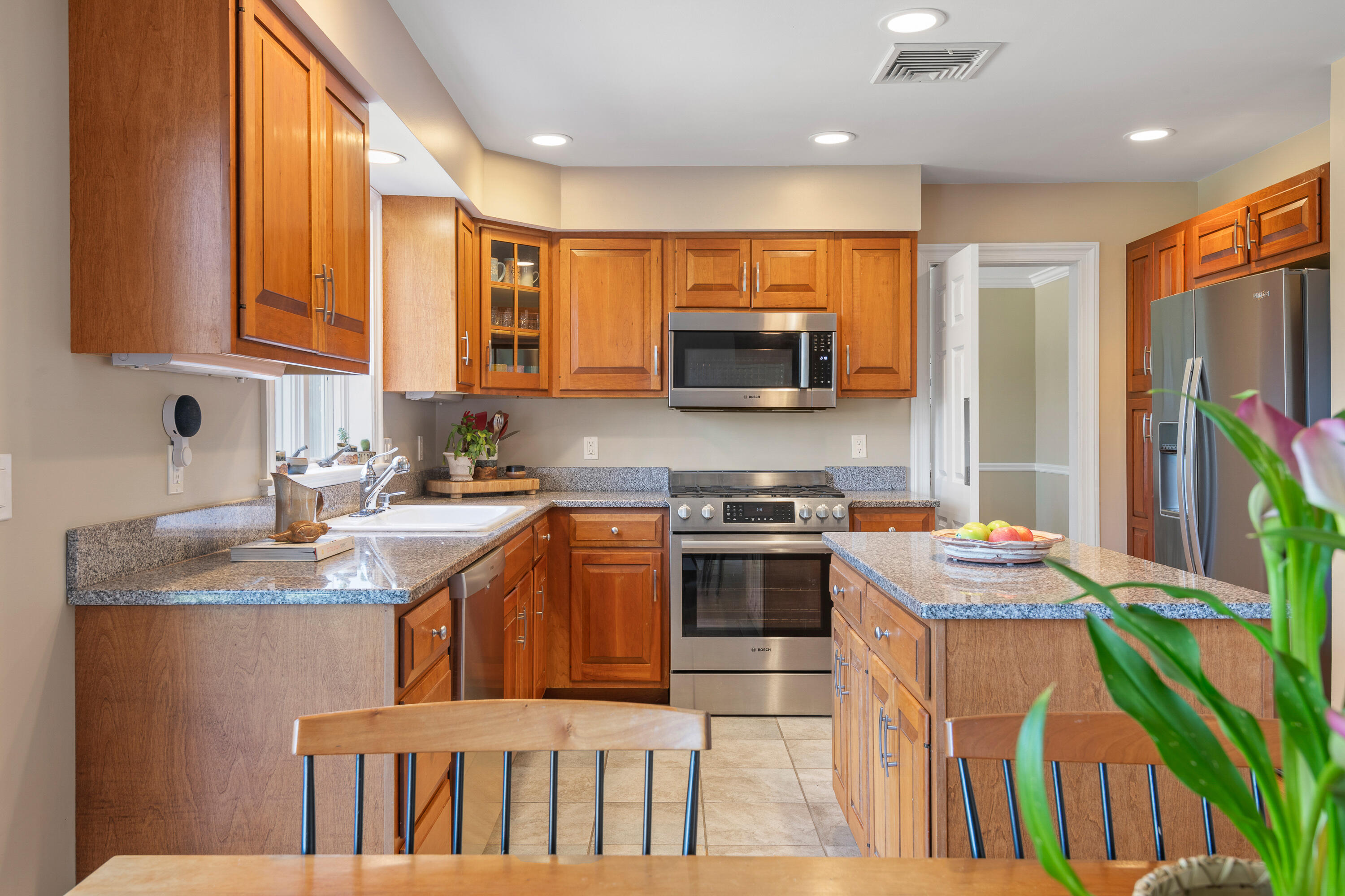 2 Hemlock Drive