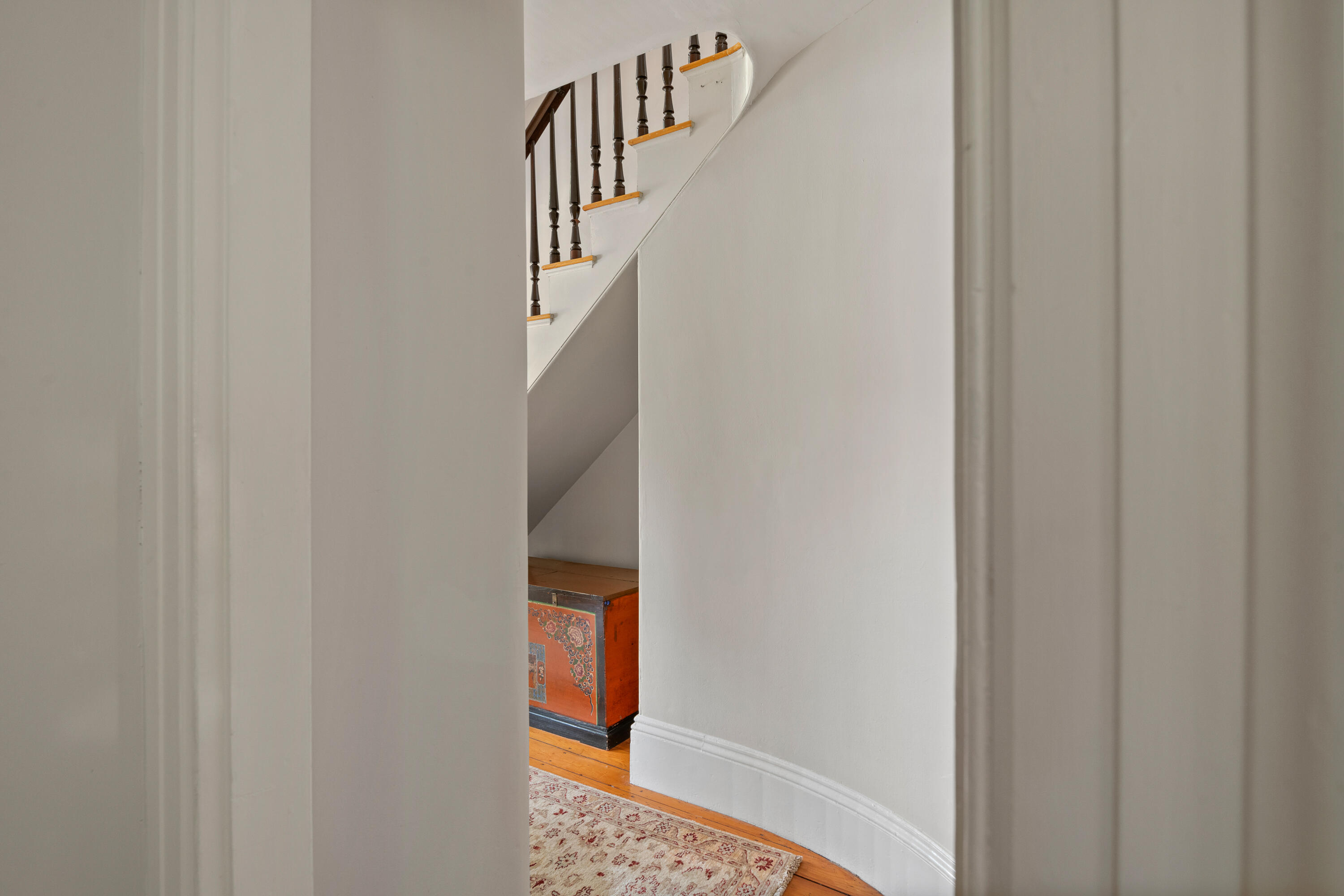 14 W Elm Street