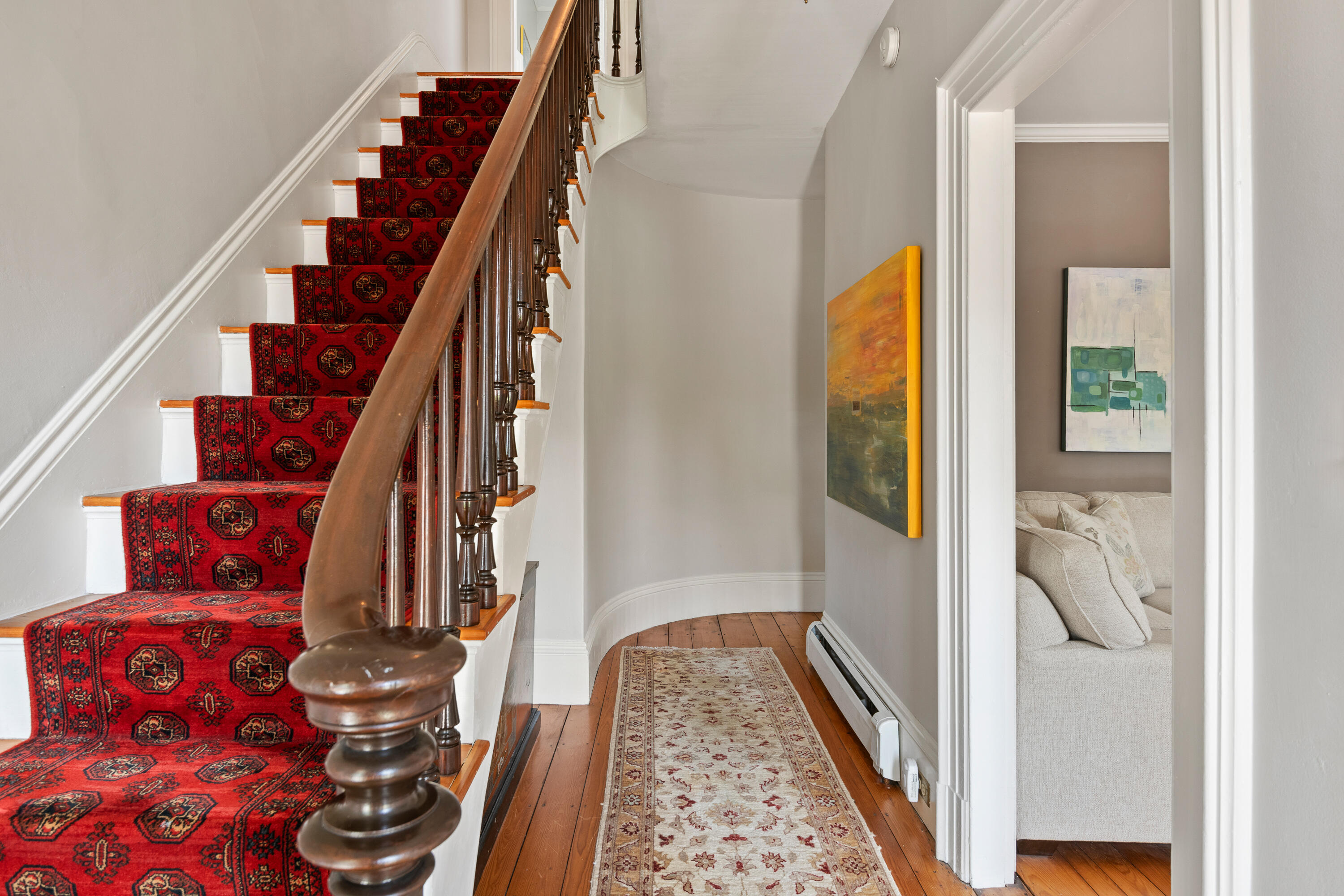 14 W Elm Street