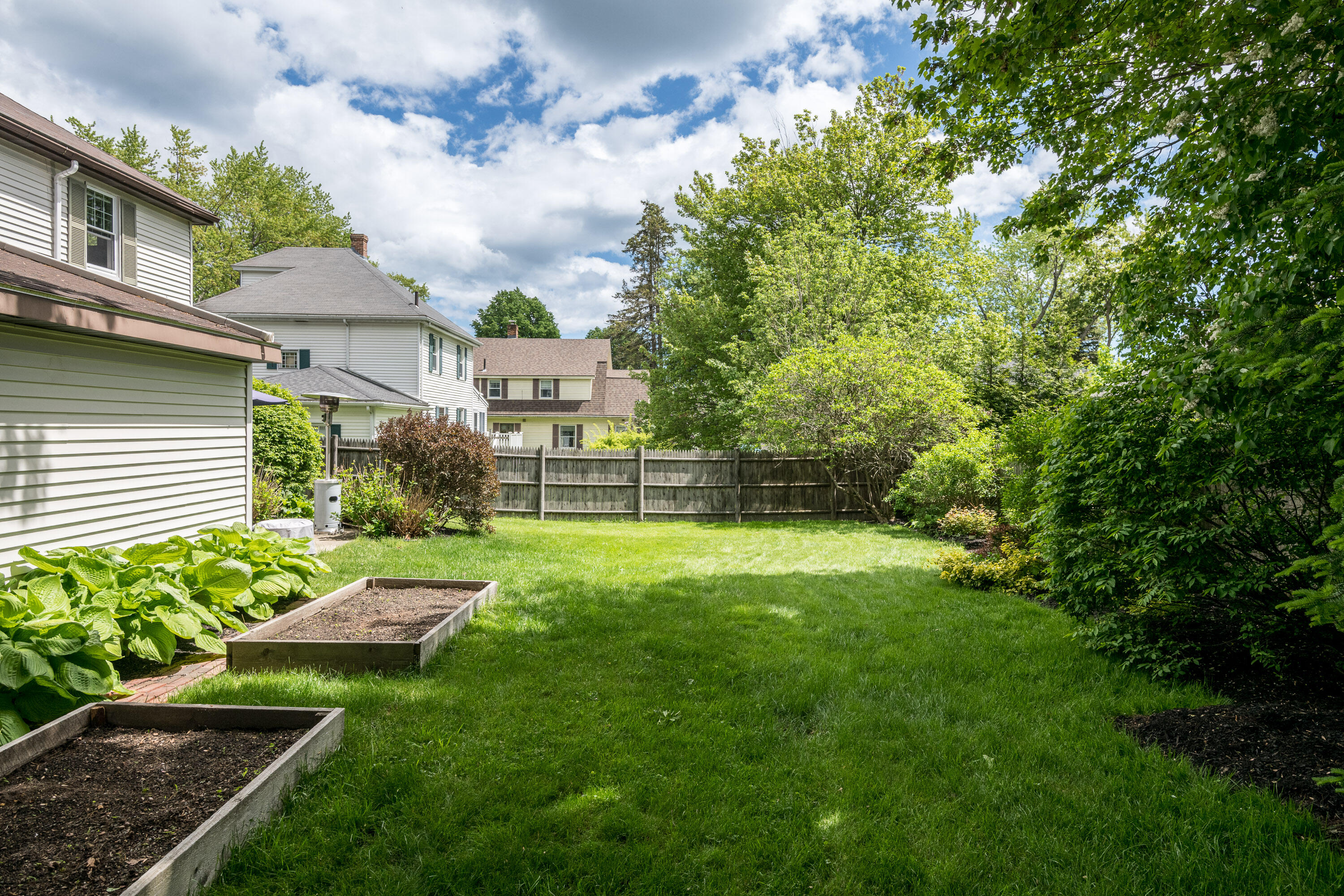 26 Pennsylvania Avenue